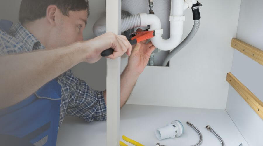 Local tankless water heater installation in Wyaconda, MO